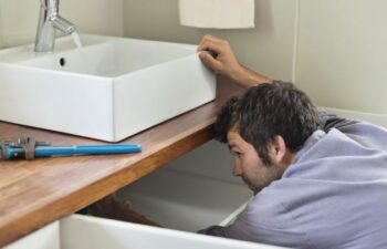 كشف تسربات الحمامات بالطائف